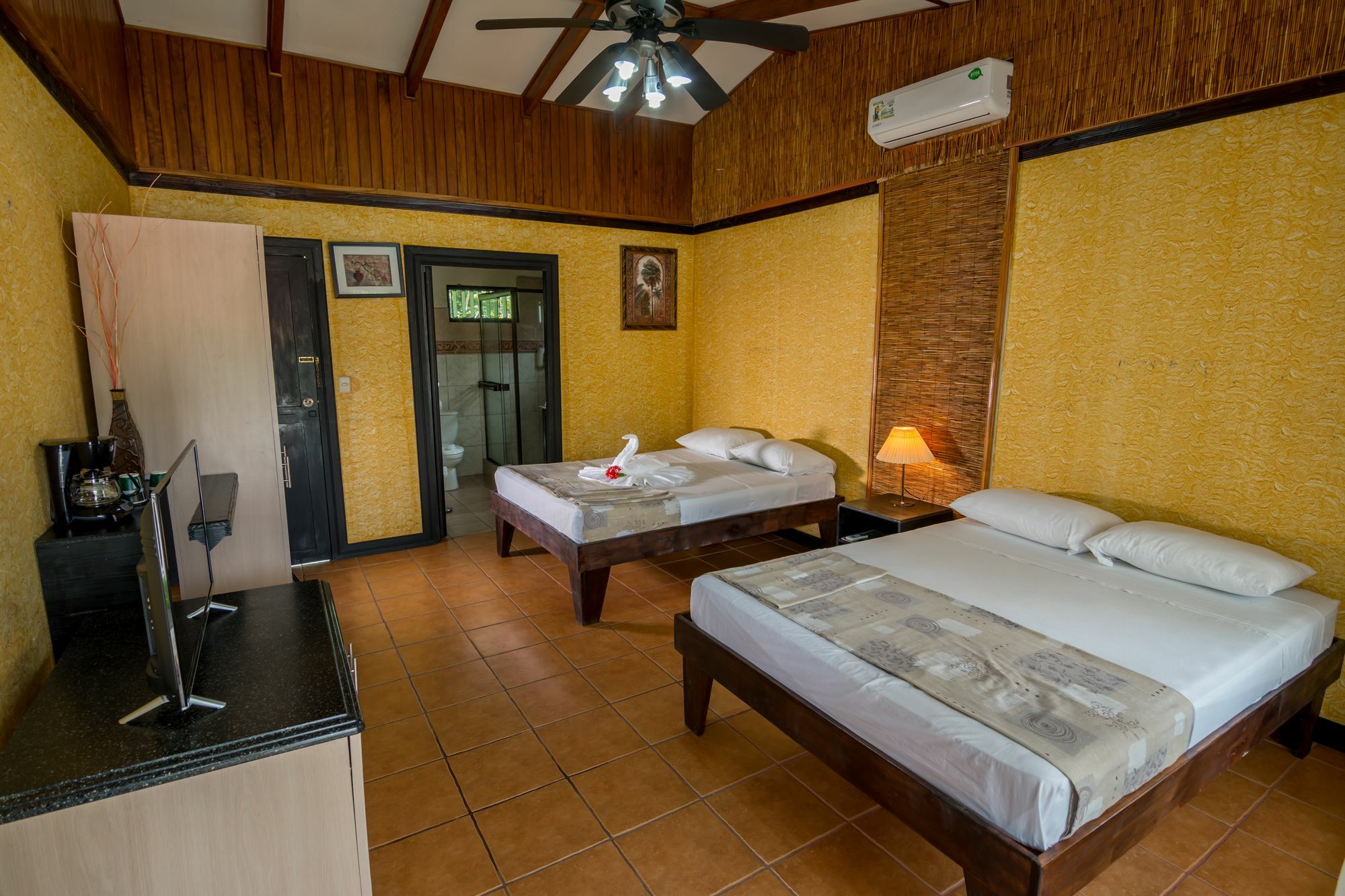 Pacific Paradise Resort Quepos Eksteriør billede
